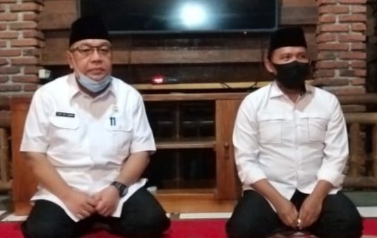 TEC Kunjungi Kediaman Antoni Imam Rekan Sesama DPRD Provinsi Yang Juga Pasangan Pada Pilkada Lamsel