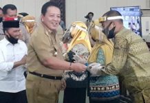 Gubernur Lampung Luncurkan Program Kartu Pendidik Berjaya Bagi Guru Honor Murni SMA, SMK, SLB Se-Provinsi Lampung