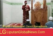 Bupati Pesawaran Laksanakan Sholat Led di Masjid Jami An Nashihah