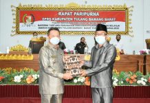 Wakil Bupati Tulang Bawang Barat Fauzi Hasan, SE,.MM Menyampaikan RAPERDA TA 2020