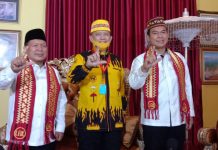 Anjau Silau Dua Tokoh Senior dan Junior