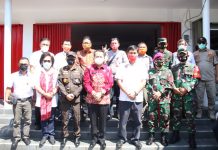 Pjs. Gubernur Sulut Agus Fatoni minta Paslon dor to dor bagikan APD dan adu gagasan penanganan Covid 19 dan dampak sosial ekonominya.