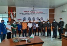 KPU Kab. Way Kanan Selesai Lakukan Rapat Pleno Terbuka Penetapan Pasangan Calon Bupati-Wakil Bupatikil Bupati