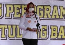 Bupati Tulang Bawang Lakukan Pembagian Masker dan Realisasi 25 Program BMW