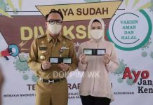 Ketua Tim Penggerak PKK Kab.Way Kanan Terima Suntikan Vaksinasi Covid-19 Dosis Kedua