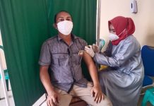 PD IWO Kabupaten Tanggamus Mengikuti Vaksinasi Covid-19