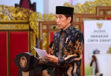 Presiden Serahkan Zakat Sekaligus Luncurkan Gerakan Cinta Zakat