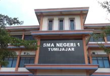 SMAN1 Tumijajar Diduga Mendiskriminasi Siswa Berprestasi