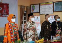 Bupati Lampung Barat Hi. Parosil Mabsus Hadiri Penilaian Lomba Perpustakaan Pekon Tingkat Provinsi Lampung
