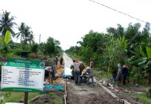 Desa Tanjung Mas Jaya Bangun Rabat Beton Sepanjang 881 Meter