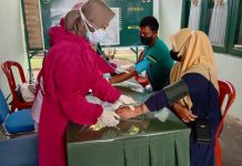Dukung Peraturan Pemerintah, Kodim 0422/Lampung Barat Laksanakan Serbuan Vaksinasi Kepada Warga.