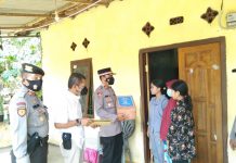 HUT RI ke 76, Polres Way Kanan Gelar Bansos Ke Rumah Warga Terdampak Covid-19