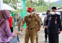 Bupati Lampung Barat Tinjau Pelaksanaan Tes PPPK dan Vaksinasi di Sekolah