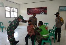 Komandan Kodim 0422/LB Meninjau Langsung Vaksinasi Tahap I Kepada Siswa SMP.