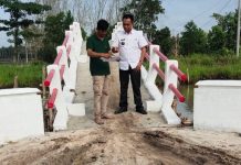Gunakan DD Desa Tanjung Mas Mulya Bangun Jembatan