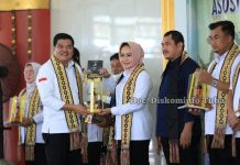 Wakil Gubernur Lampung, Chusnunia Chalim Buka Rakorwil APKASI