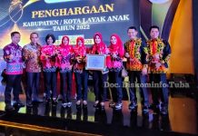 Bupati Winarti Antar Sai Bumi Nengah Nyappur Kembali Menyabet Gelar Sebagai Kabupaten Layak Anak Tahun 2022.