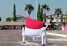 Kecamatan Simpang Pematang Menggelar Upacara Bendera