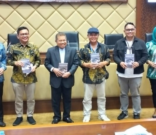 Masyarakat Selayaknya Sebagai Hakim Atas Kemerdekaan Pers di Tanah Air