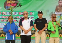 Peringati World Cleaningup Day 2022, Dinas Lingkungan Hidup Kabupaten Mesuji Gelar Bersih Bersih dan Senam Bersama