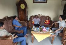 Polda Lampung Melakukan Silaturahmi Dengan Tokoh Adat dan Tokoh Politik di Kabupaten Way Kanan