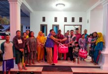 Peduli Warga Terdampak Banjir Pj Bupati Kabupaten Mesuji Salurkan Bantuan Logistik