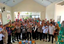 Hadiri Jumat Curhat di Kedaton, Kapolda Lampung Ajak Masyarakat Selesaikan Masalah Secara Bersama-Sama