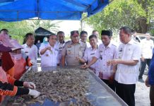 Pj Bupati Tulang bawang Bapak Drs Qudrotul Ikhwan MM Lakukan Kunjungan Kerja ke Kecamatan Dente Teladas