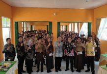 Pj Bupati Tulang bawang Bapak Drs Qudrotul Ikhwan MM Melakukan Kegiatan Jum’at Cerdas ke SMA N 1 Banjar Margo