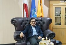 Jalan Sehat “Unila Be Strong” Peringati Hari Kartini dan Hardiknas