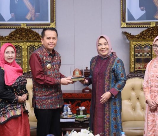 Pj Gubernur Agus Fatoni Harapkan Program IIPK BSB Fokus Pada Upaya Penurunan Stunting dan Kemiskinan Ekstrem
