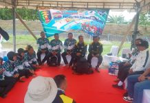 Pj. Gubernur Samsudin Bakar Semangat Atlet Terjung Payung PON XXI Lampung Saat Meninjau Persiapan Para Atlet Tersebut di Bandara Sultan Iskandar Muda Blang Bintang Aceh Besar