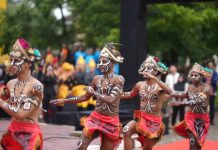 Unila Helat Pementasan Seni Dalam Rangka Anugrah Be Strong Festival Kebudayaan dan Cinta Tanah Air