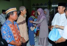 Wakil Bupati dan Wakil TP-PKK Lampura Safari Ramadhan di Kecamatan Sungkai Utara