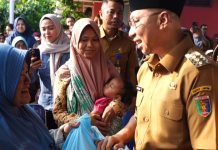 Gubernur Lampung Beri Bantuan Sembako, Kursi Roda dan Usaha Ekonomi Profuktif di Lampung Utara