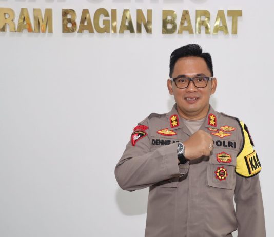 Napak Tilas Kapolres SBB AKBP Dennie Andreas Dharmawan SIK