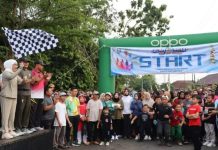 Plt Bupati Way kanan Ayu Asalasiyah Apresiasi Antusiasme Warga dalam Jalan Sehat HUT Way Kanan Ke-26