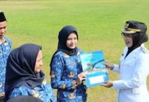 PLT Bupati Serahkan Petikan Surat Kepada 87 CPNS Way Kanan, Dan 6 CPNS Ikatan Dinas Departemen Perhubungan Tahun 2024