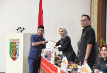Dorong Investasi di Provinsi Lampung, Rapat Paripurna DPRD Lampung Bahas Raperda Prakarsa Pemerintah Provinsi Lampung