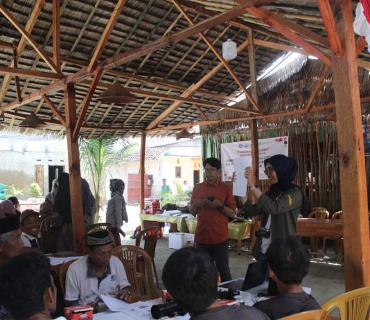 Dosen Biologi ITERA Restorasi Terumbu Karang Pahawang dengan Coral Tree Nursery