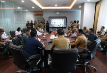 Hadiri Rakor Kesiapan PSU, Pj Gubernur Papua Pastikan PSU Berjalan Aman dan Lancar