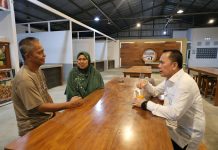 Pj Gubernur Papua Ajak Pedagang dan Warga Ramaikan TPS pada 6 Agustus