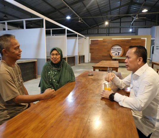 Pj Gubernur Papua Ajak Pedagang dan Warga Ramaikan TPS pada 6 Agustus