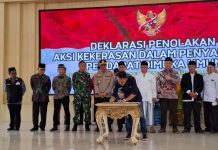 Ketua PD IWO Lampung Utara Fahrozi Tanda Tangani Persetujuan Sikap Penolakan Aksi Dalam Penyampaian Pendapat