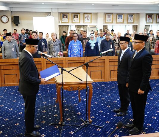 Gubernur Lampung Lantik Dua Pejabat Pimpinan Tinggi Pratama