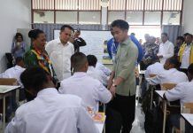Wapres Gibran Kunjungi Sekolah Rakyat SRMA 29 Jayapura, Pj Gubernur Agus Fatoni: Sangat Bermanfaat untuk Papua