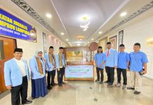 BKPRMI Lampung Serahkan Grobak dalam Program UMKM EMAS: Wujud Nyata Gerakan Bangun Ekonomi Masjid