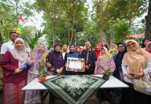 Rektor Resmikan Rumah Kaca Anggrek, Wujud Komitmen Konservasi dan Inovasi