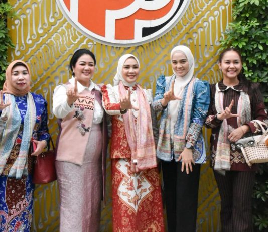 Dekranasda Lampung Gandeng Batik Keris, Angkat Motif Siger dan Kapal Lampung ke Pasar Nasional