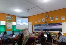 Dosen dan Mahasiswa FKIP Unila Latih AI STEM